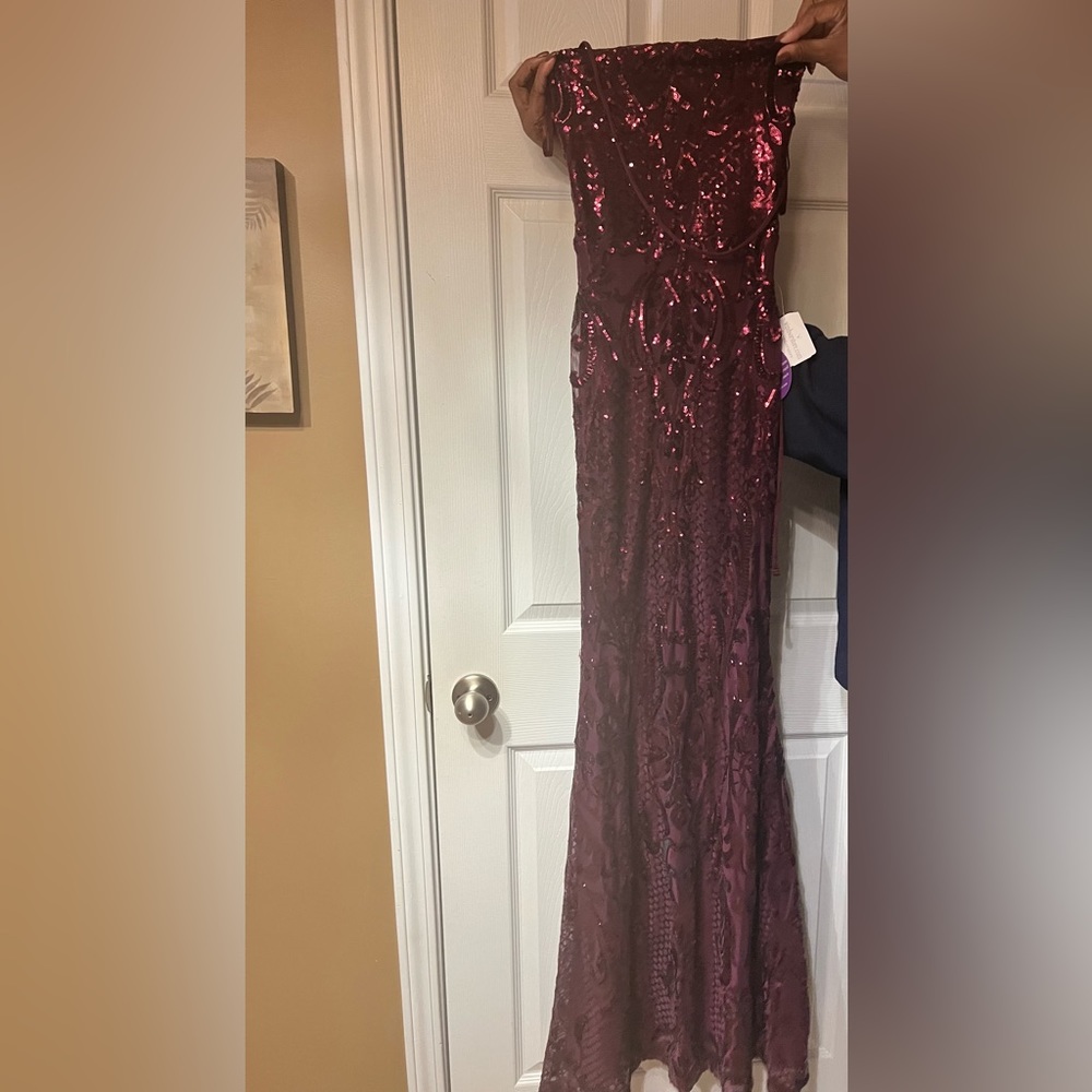 Windsor Size Small lace back Plum colored prom dress.